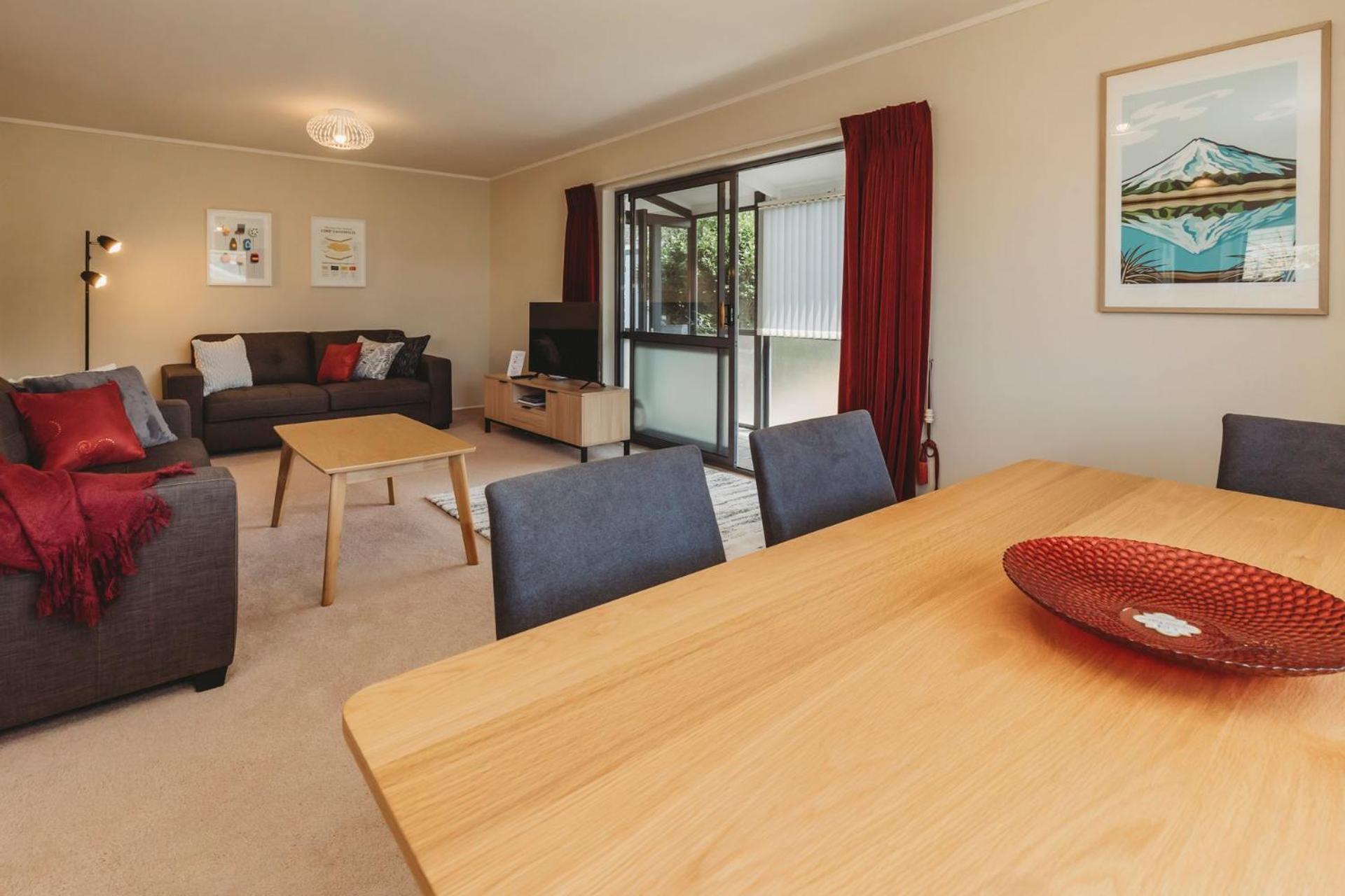 The Gilbert Getaway - Centrally Located Townhouse New Plymouth Dış mekan fotoğraf